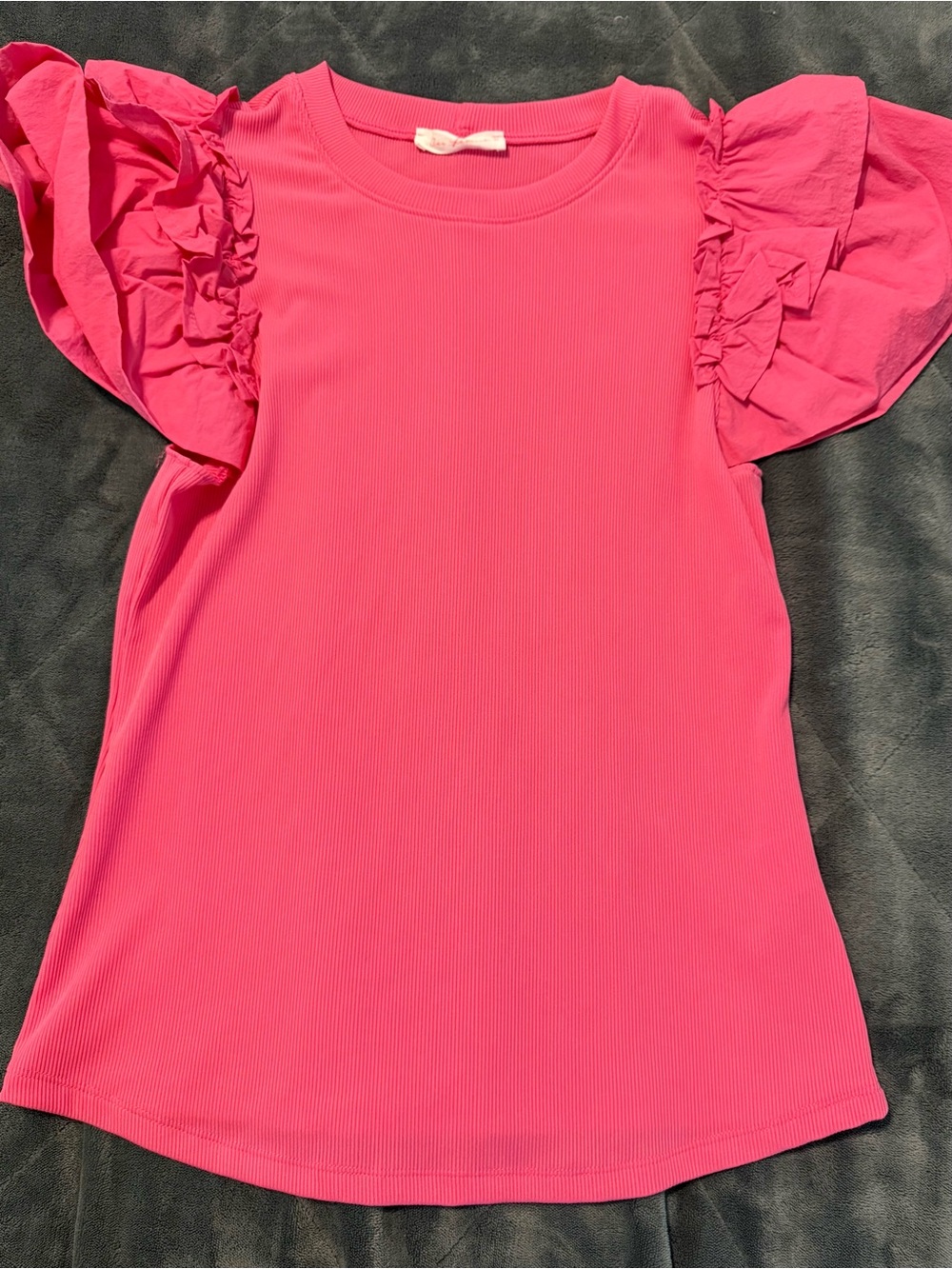 Ces Femme Bright Pink Flutter Sleeve womens Top